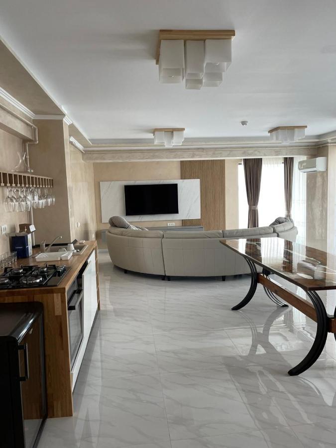 Apart Hotel Victor Мамая Екстериор снимка